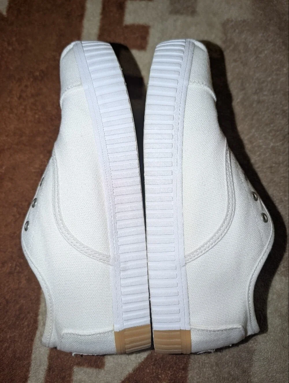 Toms Women's 7 Platform Casual White Slip-On Canvas Sneakers; No Laces Clean